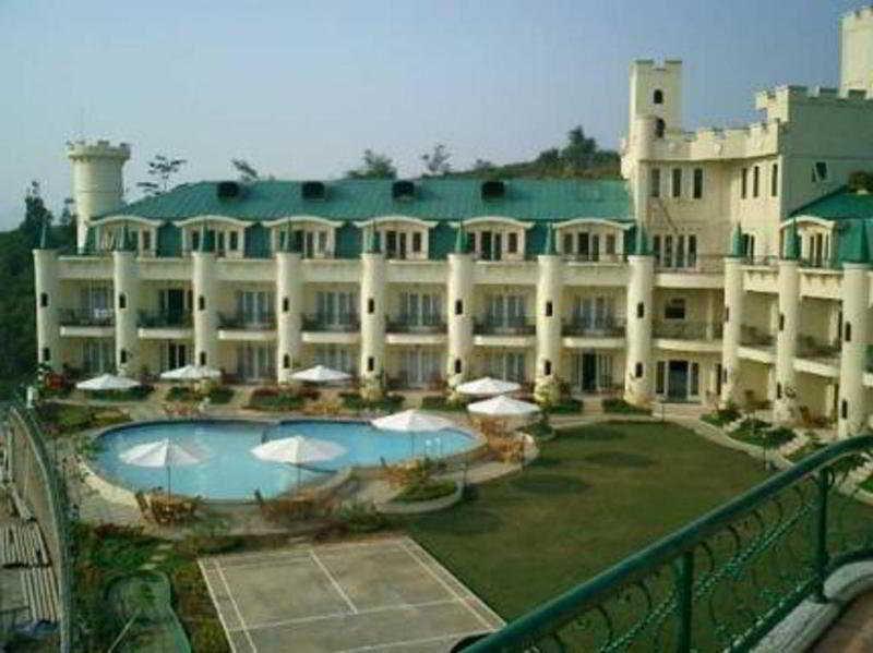 Club Bali Suites At Kota Bunga Cipanas  Exterior foto